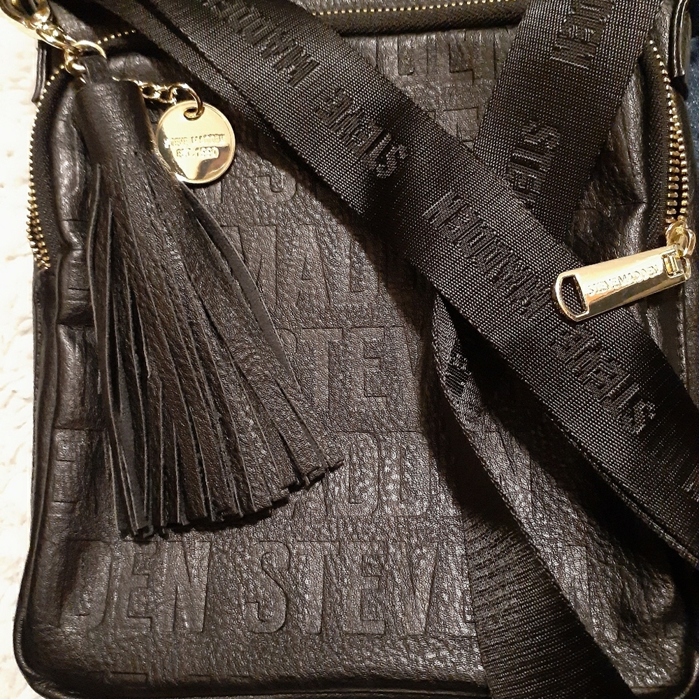 Steve Madden crossbody